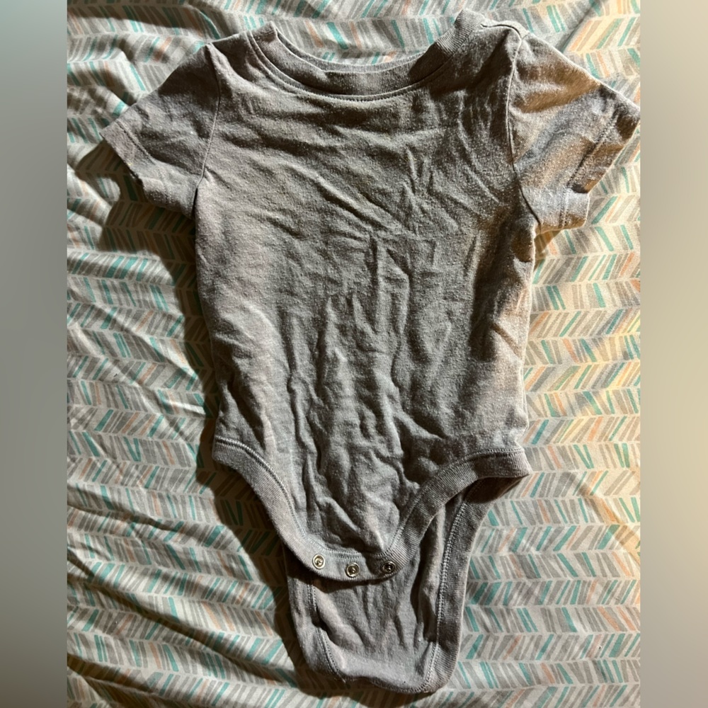 Baby boy plain gray onesie. Barely worn. 3-6 months